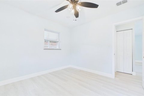 Villa ou maison à vendre à New Port Richey, Floride: 3 chambres, 95.88 m2 № 2211539 - photo 19