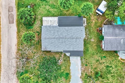 Villa ou maison à vendre à New Port Richey, Floride: 3 chambres, 95.88 m2 № 2211539 - photo 30