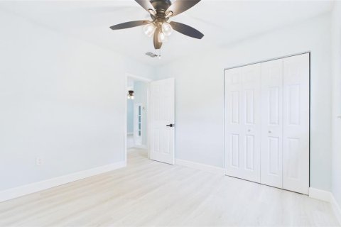 Villa ou maison à vendre à New Port Richey, Floride: 3 chambres, 95.88 m2 № 2211539 - photo 18