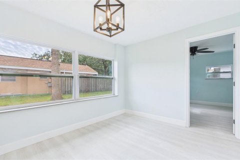 Villa ou maison à vendre à New Port Richey, Floride: 3 chambres, 95.88 m2 № 2211539 - photo 13