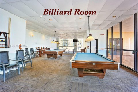 Condo in Hollywood, Florida, 2 bedrooms  № 2068940 - photo 10