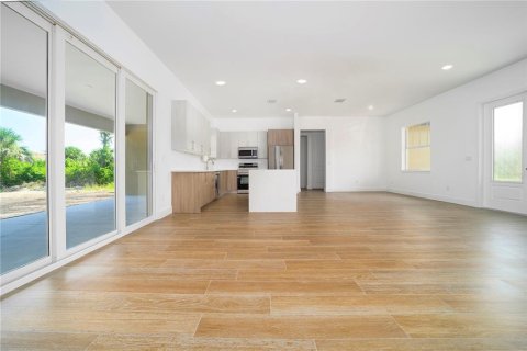 Casa en alquiler en Port Charlotte, Florida, 4 dormitorios, 240.34 m2 № 1287435 - foto 26