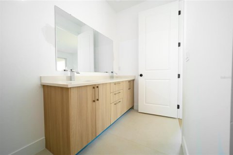 Casa en alquiler en Port Charlotte, Florida, 4 dormitorios, 240.34 m2 № 1287435 - foto 11