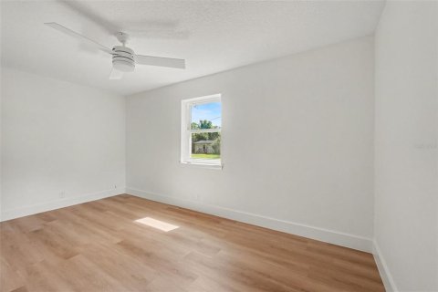 House in Jacksonville, Florida 3 bedrooms, 132.29 sq.m. № 2393508 - photo 17