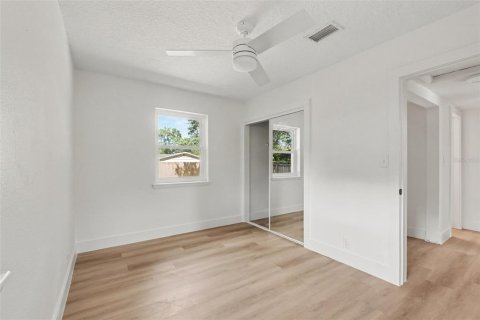 House in Jacksonville, Florida 3 bedrooms, 132.29 sq.m. № 2393508 - photo 20