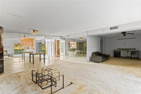 Купить кондоминиум в Пемброк-Пайнс, Флорида 2 спальни, 135.54м2, № 1995072 - фото 7