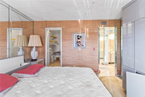 Купить кондоминиум в Пемброк-Пайнс, Флорида 2 спальни, 135.54м2, № 1995072 - фото 20