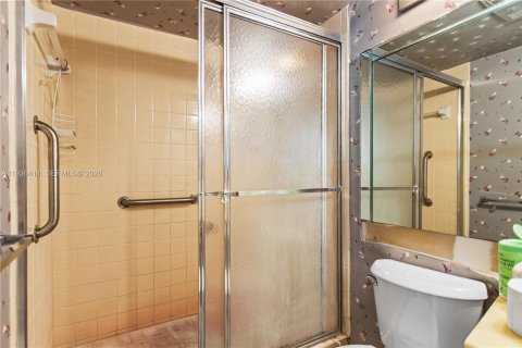 Купить кондоминиум в Пемброк-Пайнс, Флорида 2 спальни, 135.54м2, № 1995072 - фото 23