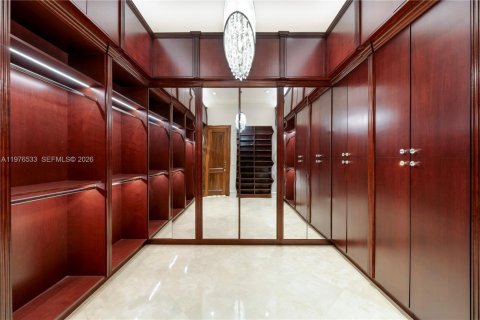 Купить виллу или дом в Пайнкрест, Флорида 7 спален, 781.96м2, № 2043506 - фото 16