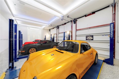 Купить виллу или дом в Пайнкрест, Флорида 7 спален, 781.96м2, № 2043506 - фото 20