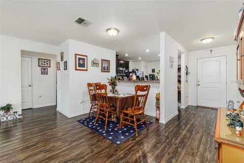Casa en venta en Kissimmee, Florida, 3 dormitorios, 115.57 m2 № 2205264 - foto 8