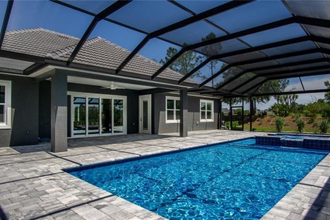 House in Dunnellon, Florida 3 bedrooms, 203.92 sq.m. № 1203253 - photo 20