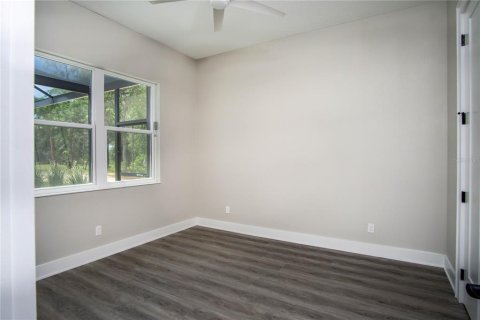 House in Dunnellon, Florida 3 bedrooms, 203.92 sq.m. № 1203253 - photo 13
