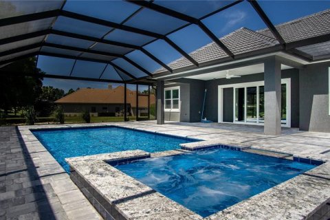 House in Dunnellon, Florida 3 bedrooms, 203.92 sq.m. № 1203253 - photo 18