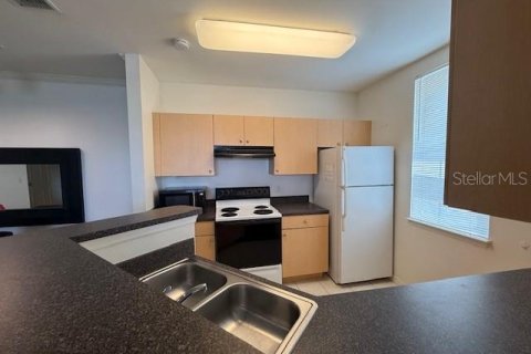 Condominio en alquiler en Celebration, Florida, 1 dormitorio, 98.2 m2 № 1777374 - foto 8