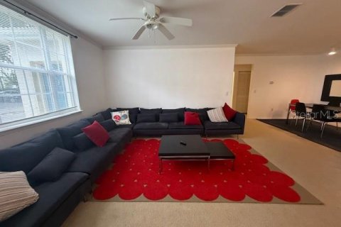 Condominio en alquiler en Celebration, Florida, 1 dormitorio, 98.2 m2 № 1777374 - foto 4