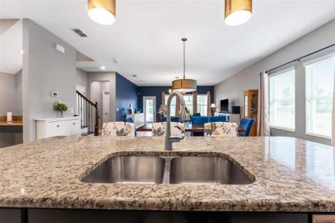 House in STOREY LAKE in Kissimmee, Florida 5 bedrooms, 358.88 sq.m. № 1568598 - photo 16