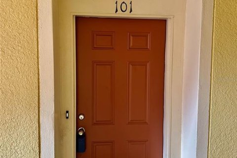 Condominio en venta en Orlando, Florida, 3 dormitorios, 115.94 m2 № 1383808 - foto 4