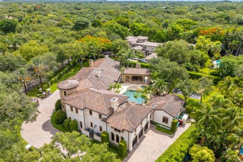 House in Pinecrest, Florida 7 bedrooms, 1067.73 sq.m. № 1961297 - photo 15