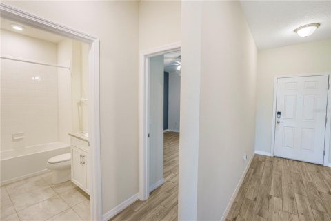 Casa en venta en Riverview, Florida, 4 dormitorios, 255.85 m2 № 1796946 - foto 8