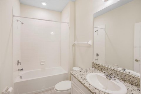 Casa en venta en Riverview, Florida, 4 dormitorios, 255.85 m2 № 1796946 - foto 11