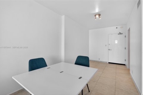 Copropriété à louer à Miami Beach, Floride: 1 chambre, 79.15 m2 № 2045965 - photo 20