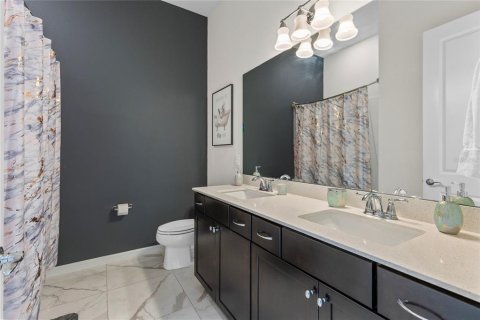 Villa ou maison à vendre à Orlando, Floride: 4 chambres, 274.15 m2 № 2329775 - photo 21