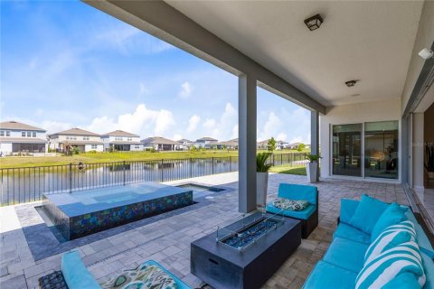 Villa ou maison à vendre à Orlando, Floride: 4 chambres, 274.15 m2 № 2329775 - photo 30
