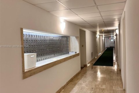 Condominio en alquiler en Miami, Florida, 1 dormitorio, 73.11 m2 № 2008025 - foto 26