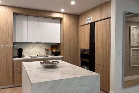 Condominio en alquiler en Miami, Florida, 1 dormitorio, 73.11 m2 № 2008025 - foto 5