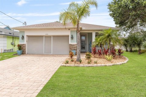 House in Flagler Beach, Florida 3 bedrooms, 133.87 sq.m. № 1772737 - photo 1