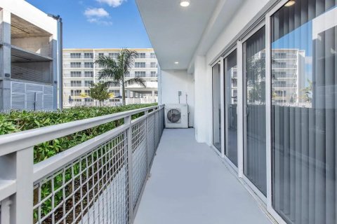 Снять в аренду квартиру в Хомстед, Флорида 2 спальни, 109.16м2, № 1964957 - фото 17