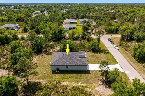 House in Port Charlotte, Florida 3 bedrooms, 147.99 sq.m. № 1590518 - photo 29