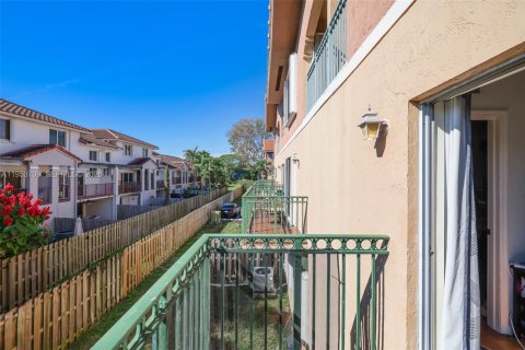 Condominio en venta en Miami, Florida, 2 dormitorios, 125.42 m2 № 2008257 - foto 24