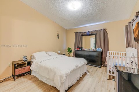 Condominio en venta en Miami, Florida, 2 dormitorios, 125.42 m2 № 2008257 - foto 15