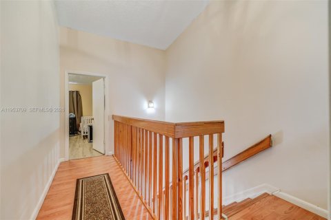 Condominio en venta en Miami, Florida, 2 dormitorios, 125.42 m2 № 2008257 - foto 14