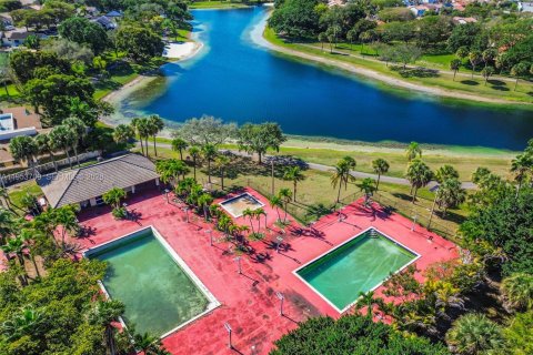 Condominio en venta en Miami, Florida, 2 dormitorios, 125.42 m2 № 2008257 - foto 26