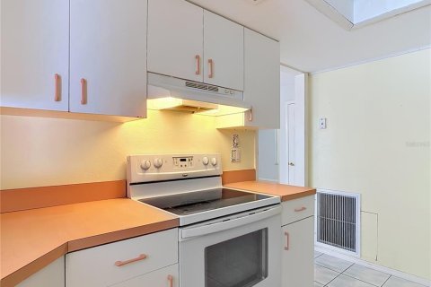 Villa ou maison à vendre à Port Orange, Floride: 3 chambres, 178 m2 № 2209643 - photo 26