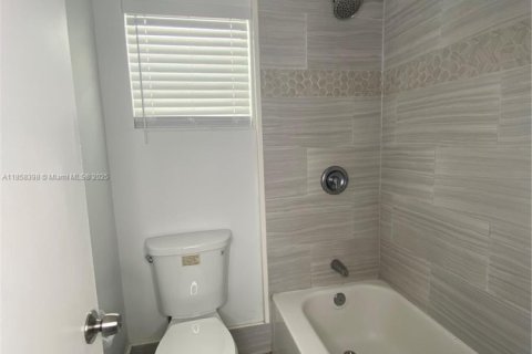 Appartement à louer à Margate, Floride: 1 chambre, 63.17 m2 № 1889389 - photo 9