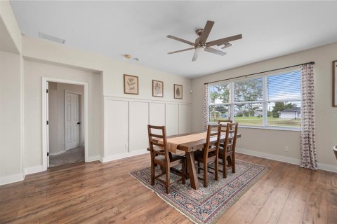 House in Punta Gorda, Florida 4 bedrooms, 181.81 sq.m. № 2216997 - photo 17