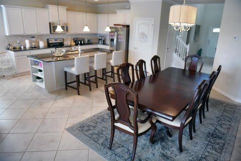 House in Kissimmee, Florida 8 bedrooms, 375.42 sq.m. № 1846538 - photo 13