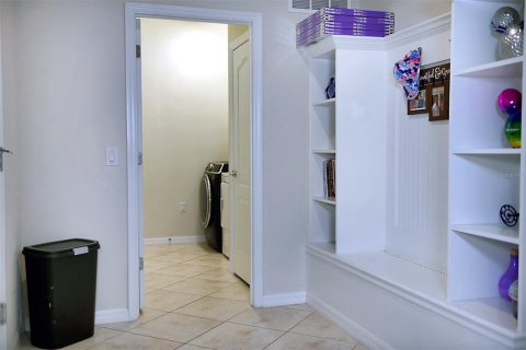 House in Kissimmee, Florida 8 bedrooms, 375.42 sq.m. № 1846538 - photo 22