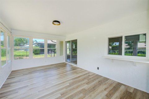 House in Hudson, Florida 3 bedrooms, 149.29 sq.m. № 1808496 - photo 30