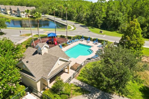 Condominio en venta en Kissimmee, Florida, 4 dormitorios, 136.57 m2 № 2208555 - foto 26