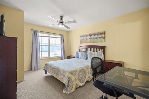 Condominio en venta en Kissimmee, Florida, 4 dormitorios, 136.57 m2 № 2208555 - foto 17