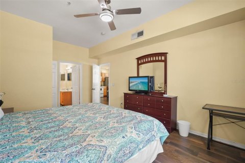 Condominio en venta en Kissimmee, Florida, 4 dormitorios, 136.57 m2 № 2208555 - foto 8