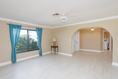 Villa ou maison à vendre à Englewood, Floride: 3 chambres, 189.52 m2 № 2434797 - photo 11