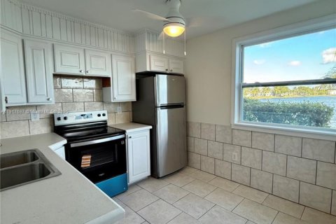 Copropriété à louer à Homestead, Floride: 2 chambres, 89.19 m2 № 1973166 - photo 3