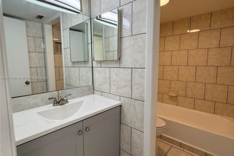 Copropriété à louer à Homestead, Floride: 2 chambres, 89.19 m2 № 1973166 - photo 9