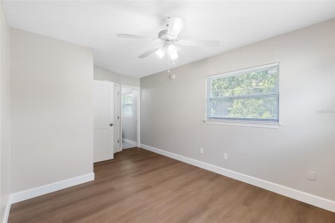 House in Gainesville, Florida 4 bedrooms, 155.52 sq.m. № 1773260 - photo 20